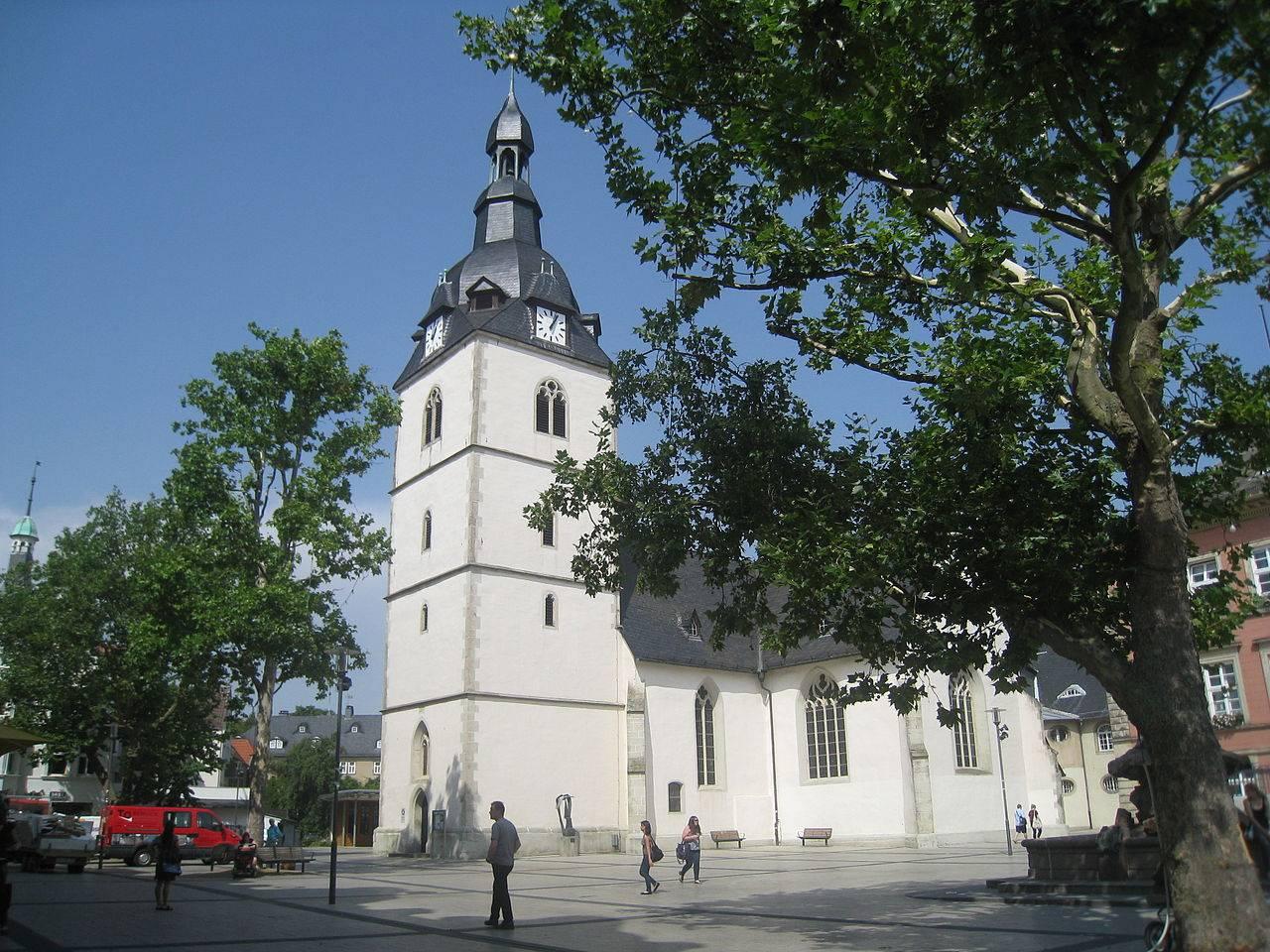 Blick vom Markt auf die Erlöserkirche Detmold