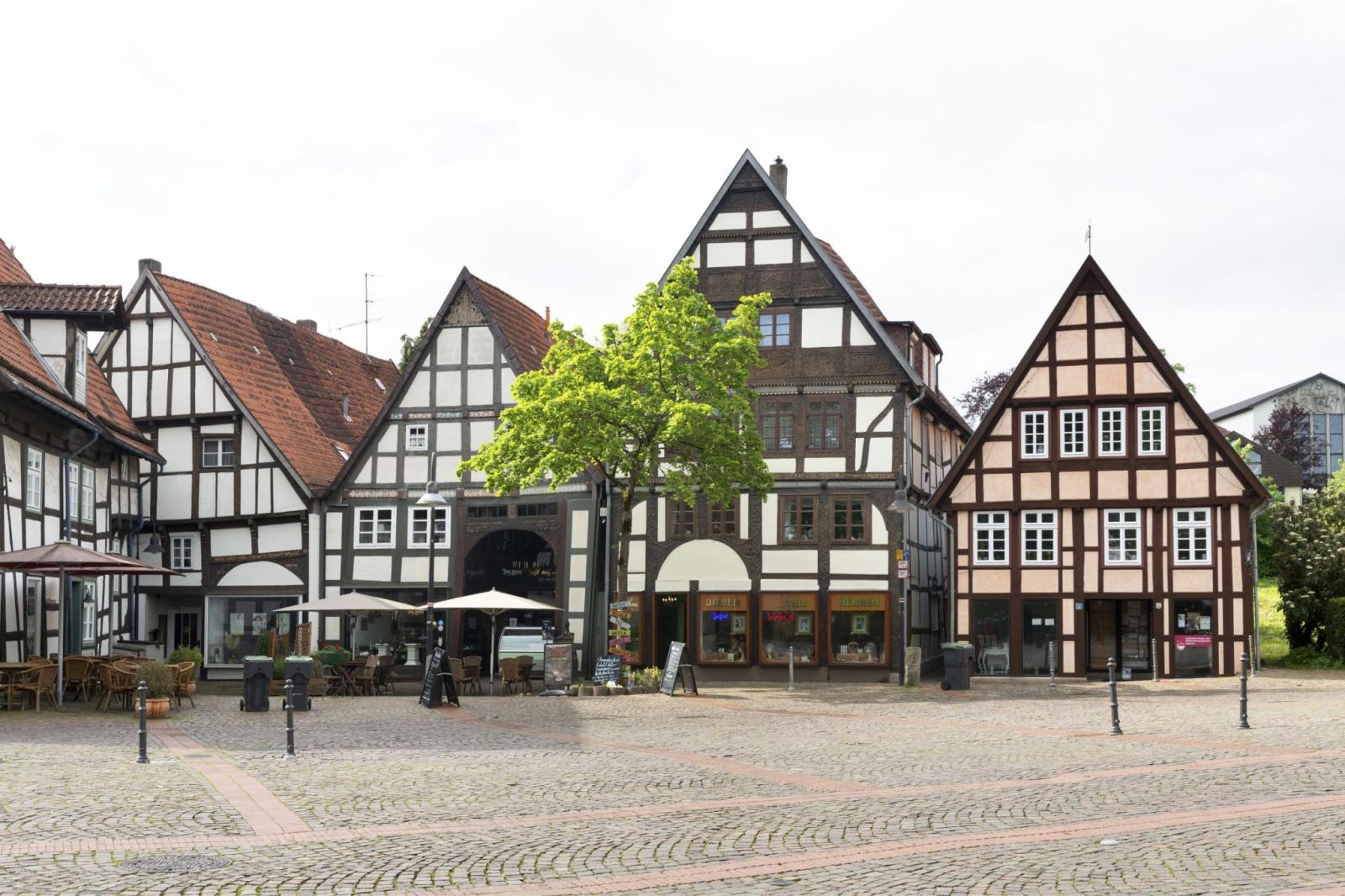 Häuser Lange Straße Nummer 3-9