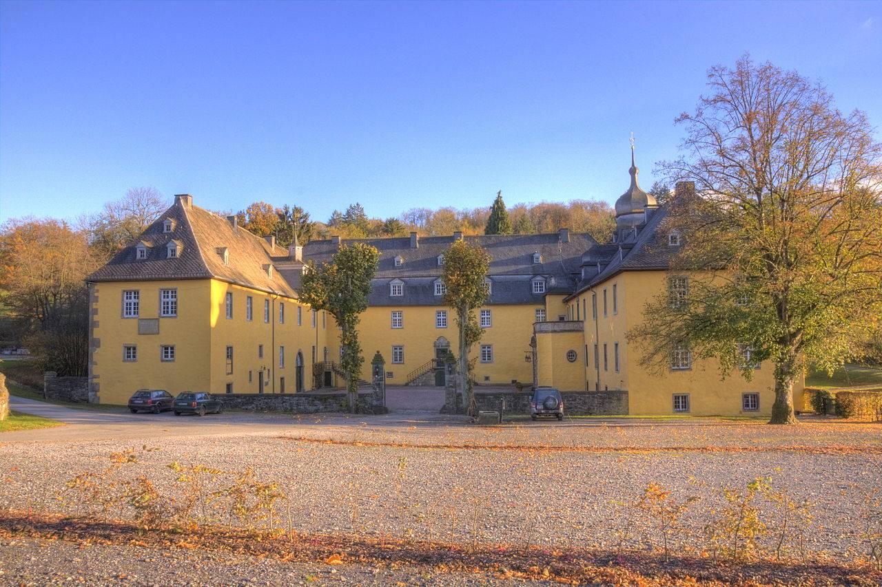 Blick auf die Schlossanlage von Norden