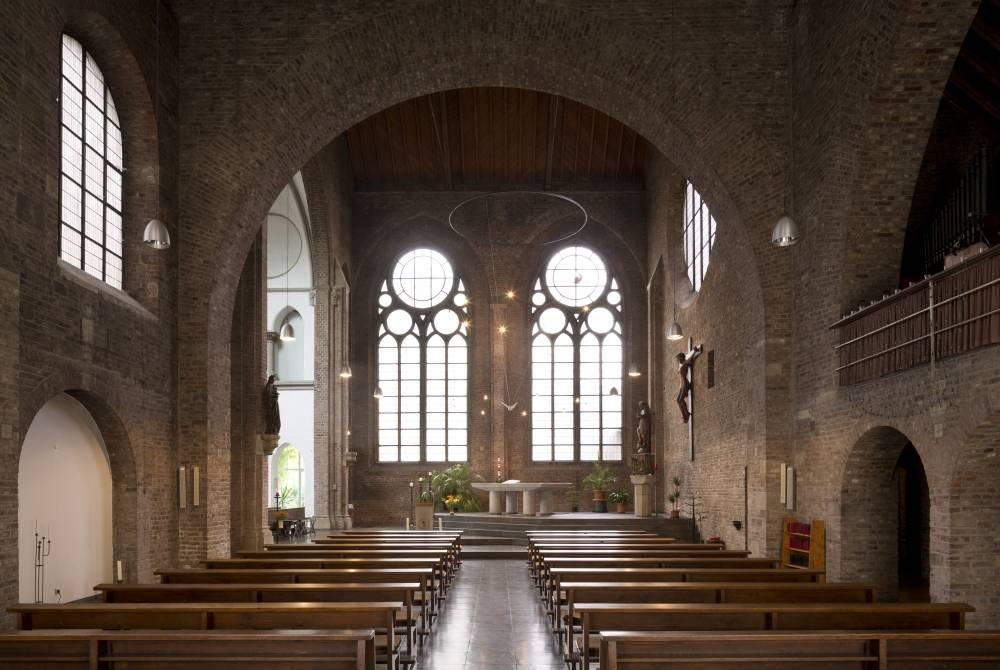 Südschiff, Blick zum Altar der ehemaligen Franziskanerkirche St. Marien