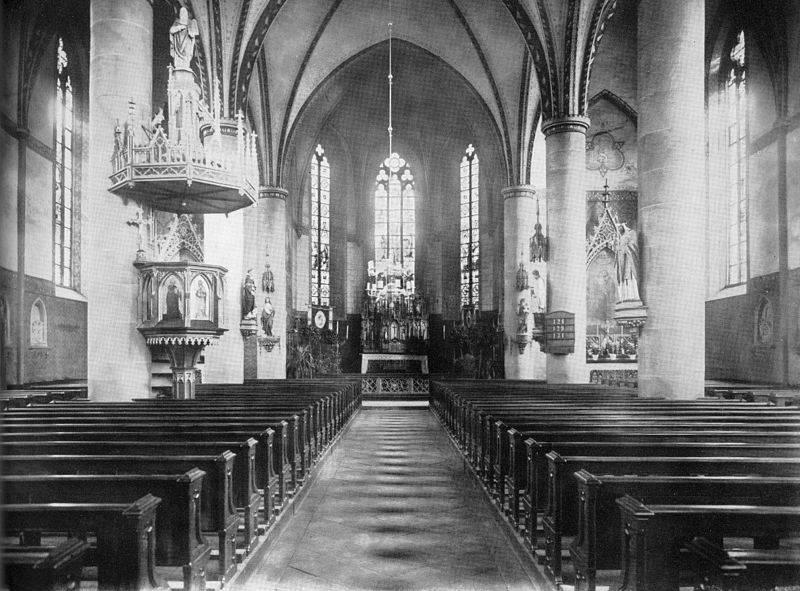 Innenansicht mit Blick zum Chor um 1910