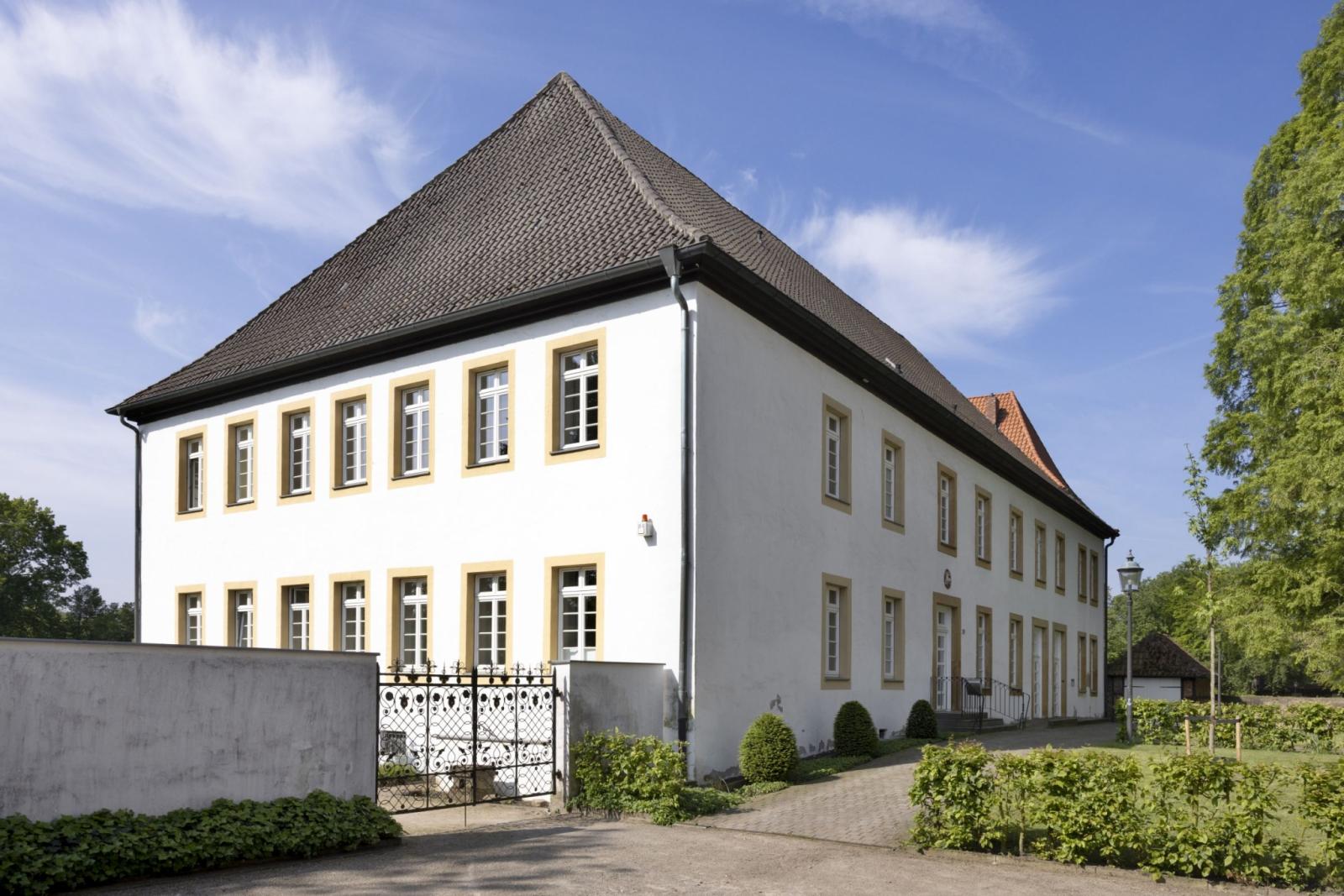 Pfarrhaus; ehemaliges Konventshaus