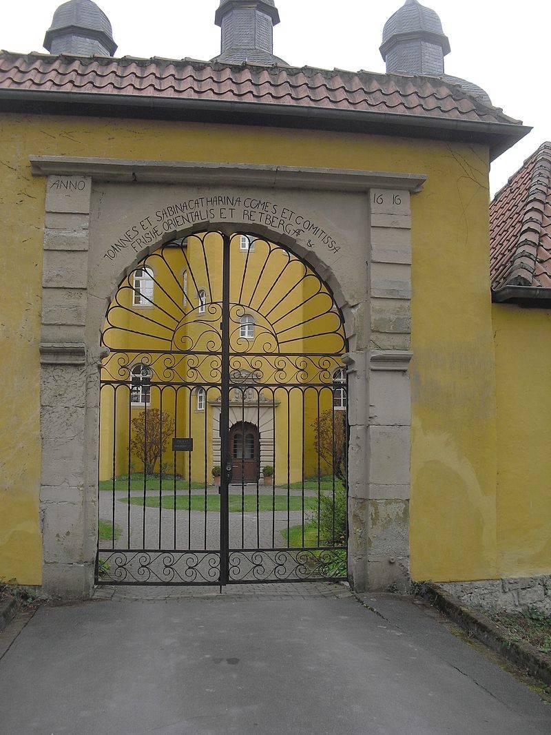 Eingangstor zum Schloss