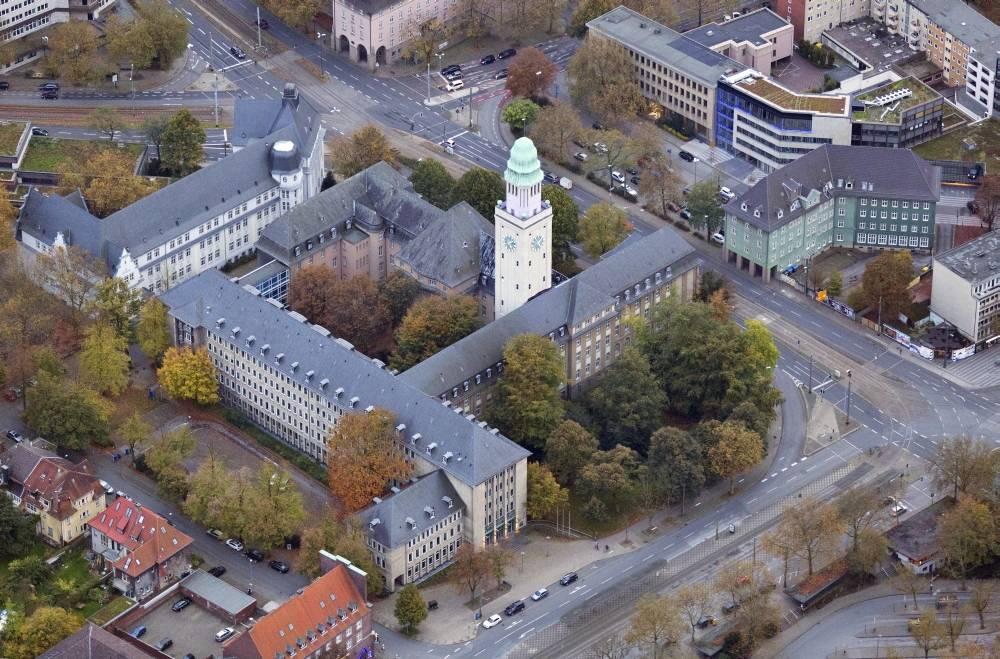 Luftbild, nordöstliche Ansicht des Gebäudekomplexes