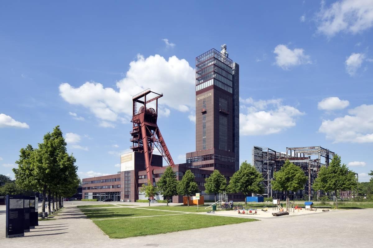 Hauptverwaltung mit Nordsternturm