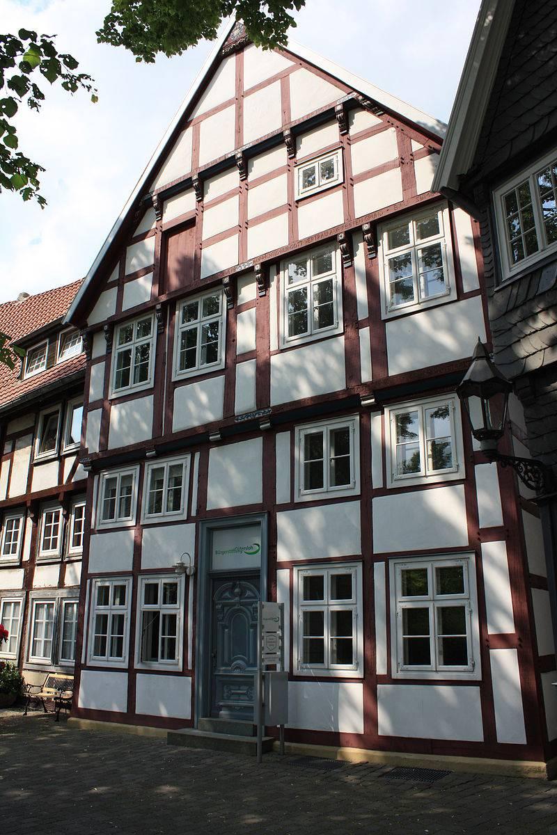 Am Alten Kirchplatz 12