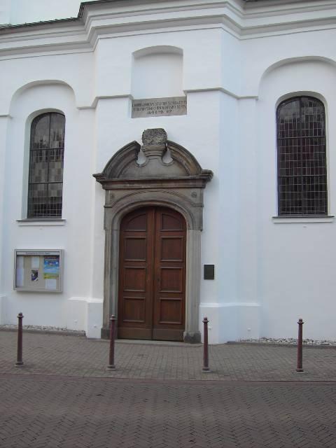 Portal der Kirche