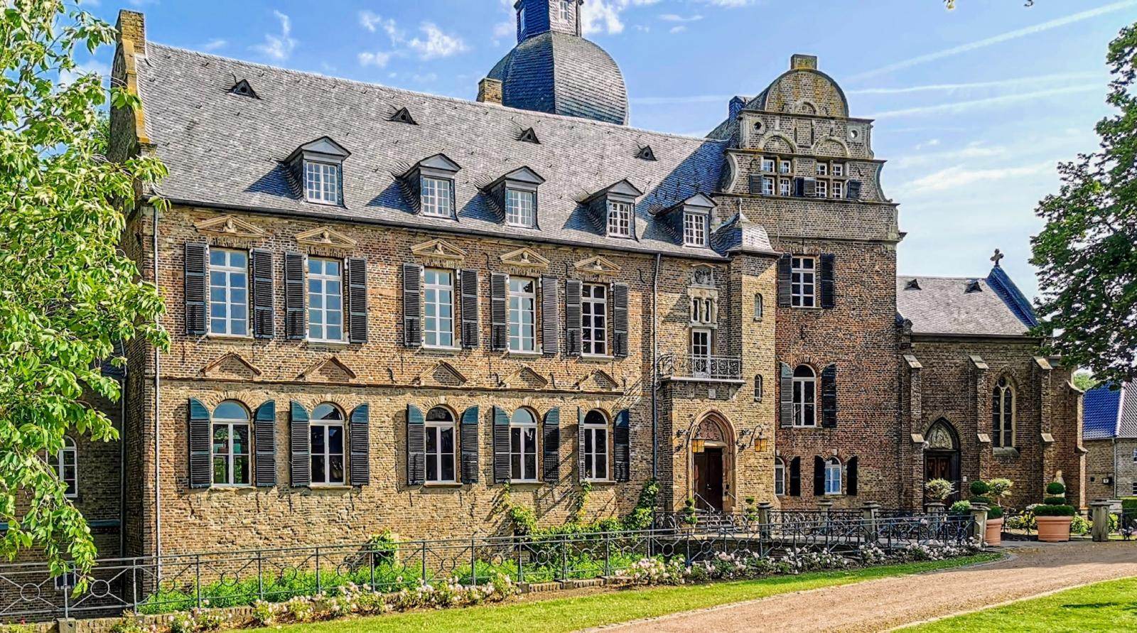 Herrenhaus, Südansicht