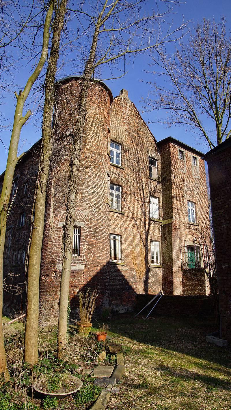 westlicher Eckturm der Burg