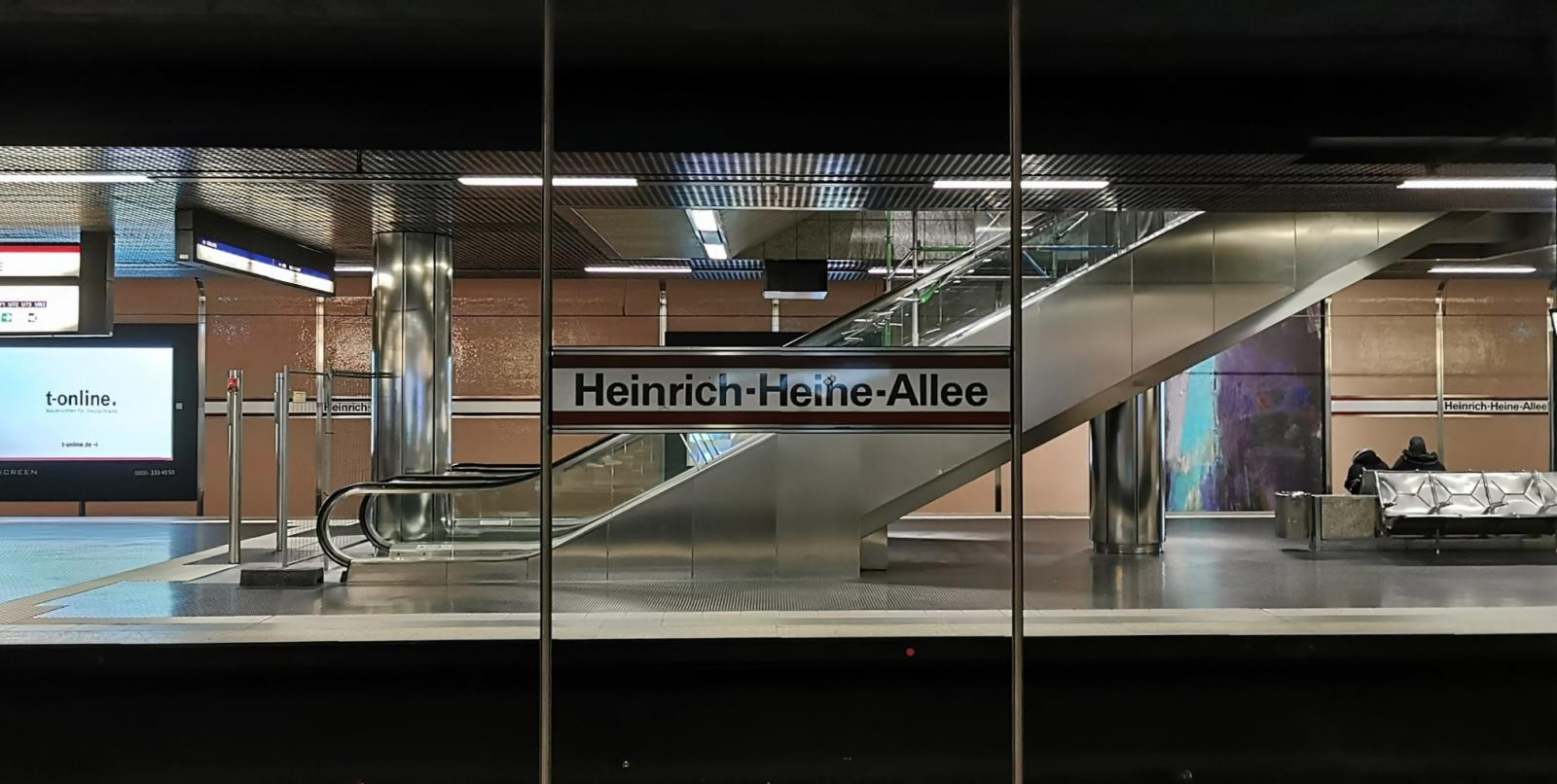 Haltestelle Heinrich-Heine-Allee, Bahnsteig