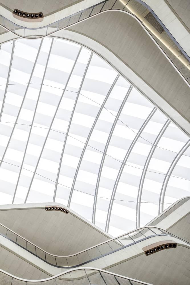 Detail der Deckenkonstruktion des Atriums
