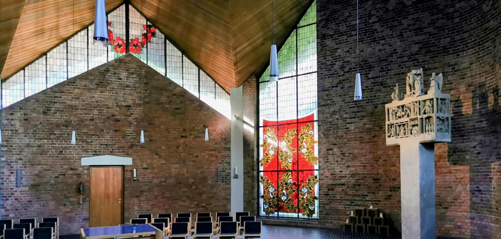 Innenansicht St. Franziskus in Bonn