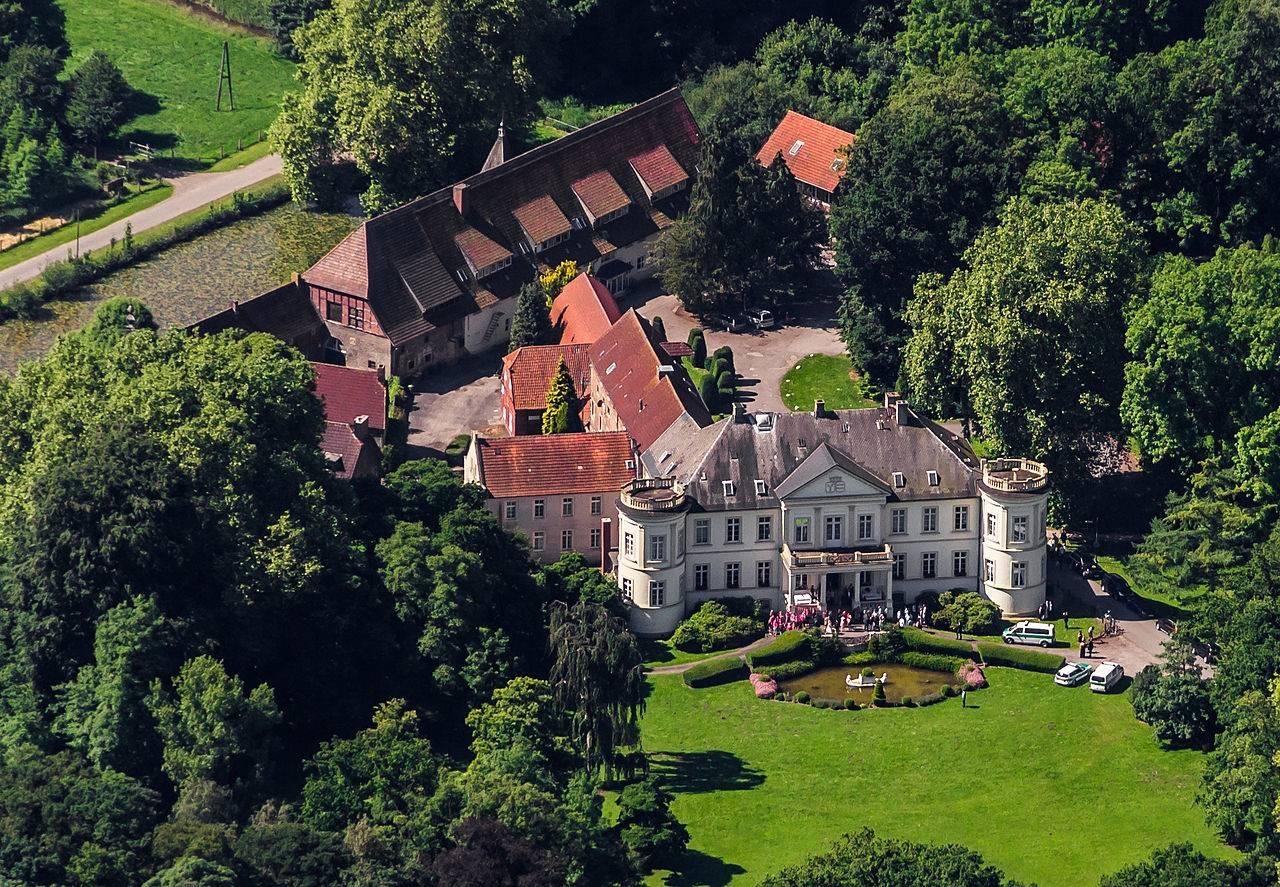 Luftbild Schloss Buldern