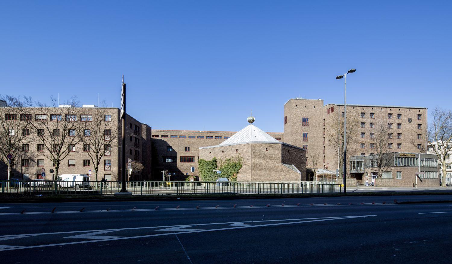 Ansicht Maternushaus von Nord-Süd-Fahrt