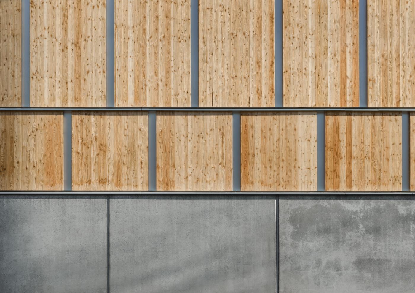 Detail Fassade aus Lärchenholz