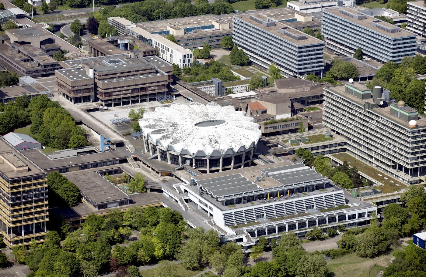 Luftbild Audimax der der Ruhr-Universität Bochum von Süden
