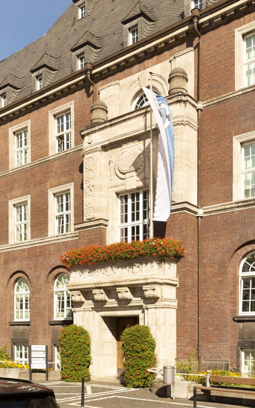 Rathaus Bottrop, Eingangssituation Ostflügel mit Bürgerbüro