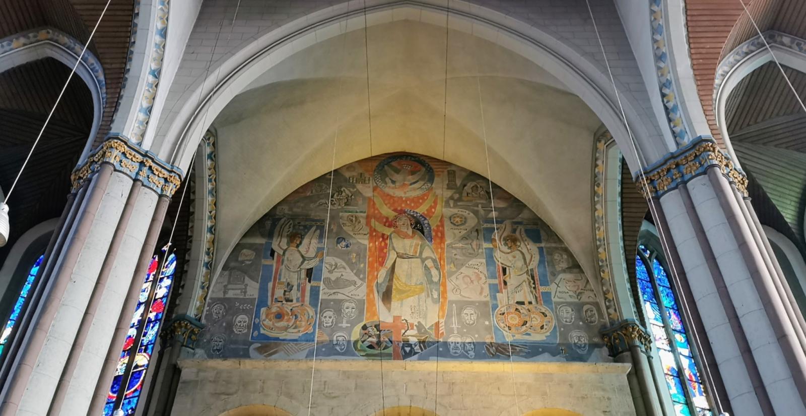 Fresko über der Chorarkade 