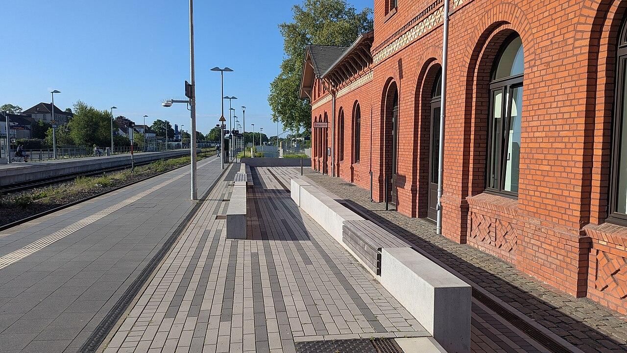 BürgerBahnhof, Wartebereich Gleisanlage
