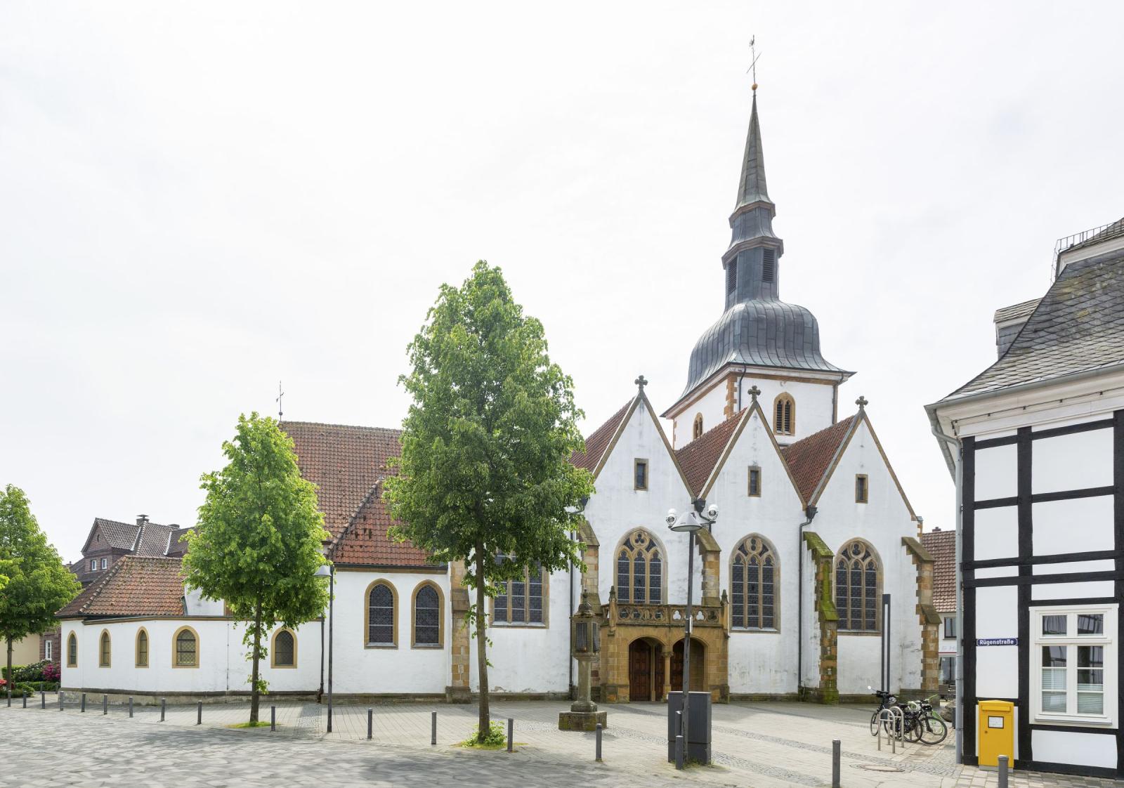 Nordfassade St. Johannes Baptist