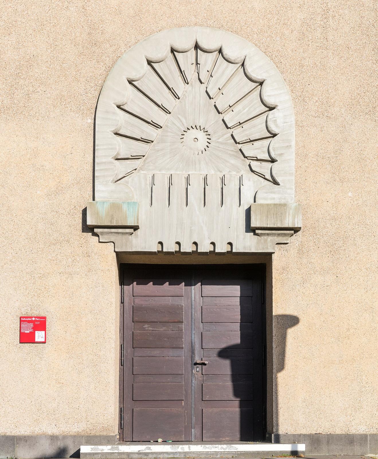 Portal Lukaskirche Köln-Porz
