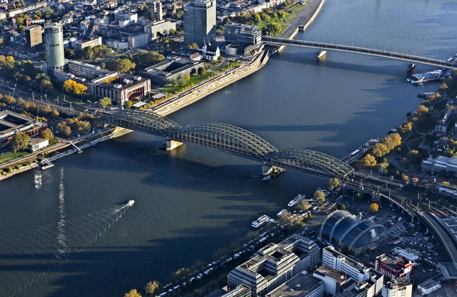 Hohenzollernbrücke über den Rhein