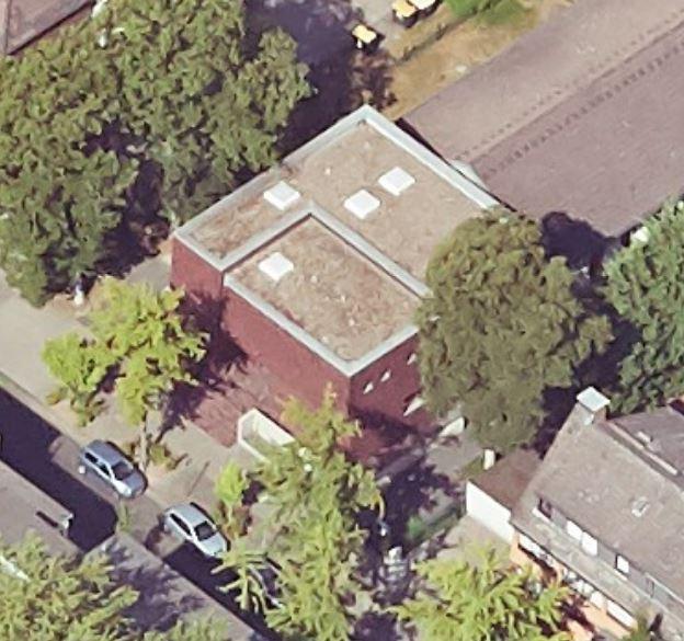 Schrägluftbild von Osten, Umbau und Erweiterung des evangelischen Gemeindehauses in Duisburg