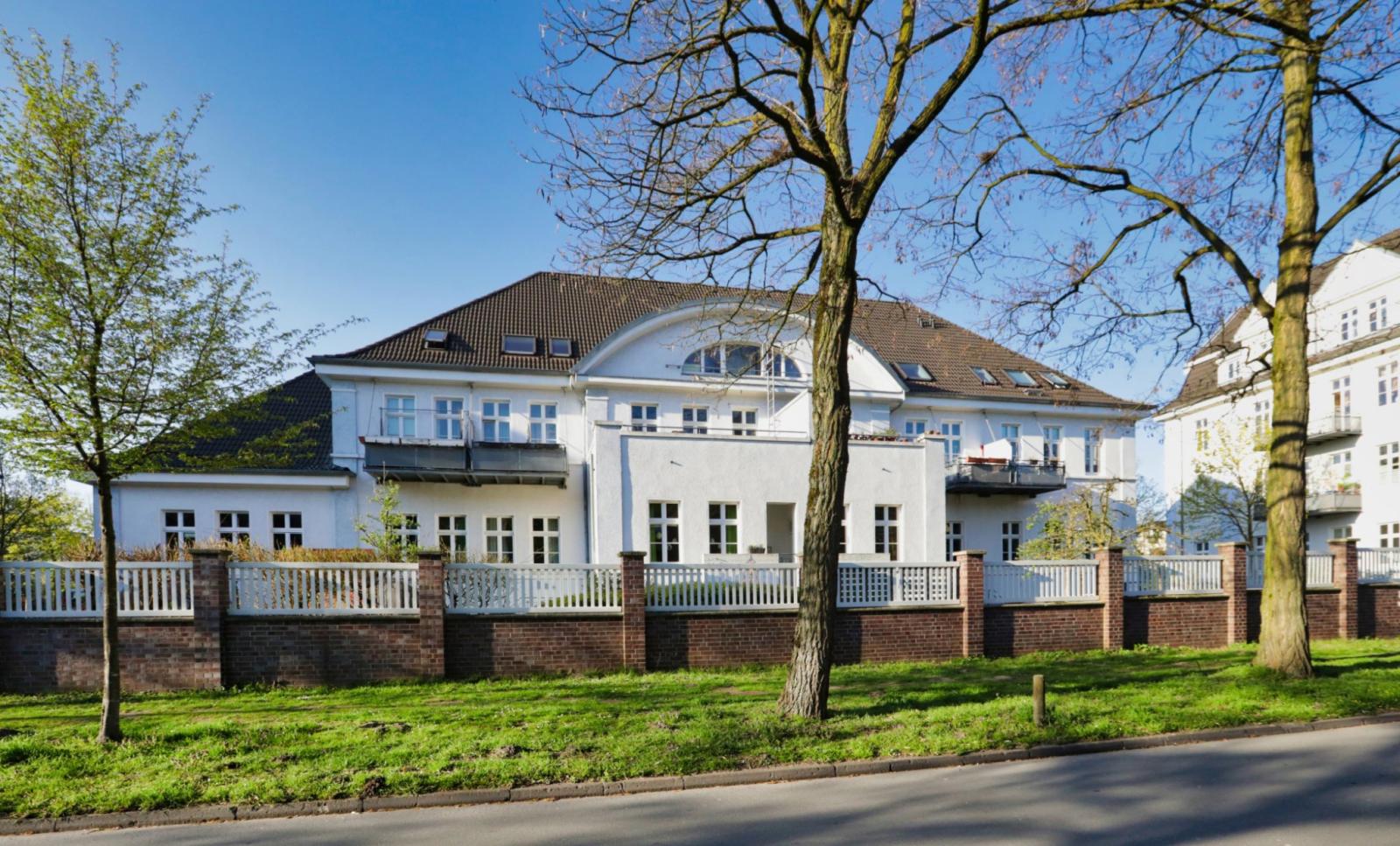 Saniertes Kasernengebäude Dreizehner Straße
