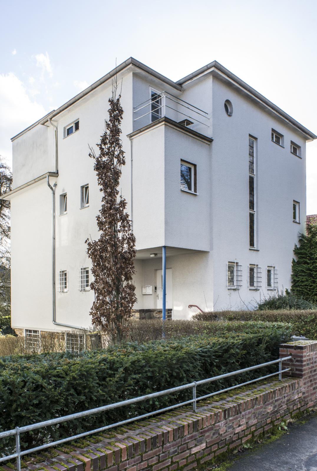 seitlicher Blick auf das Haus Hentschel (Nr. 116)