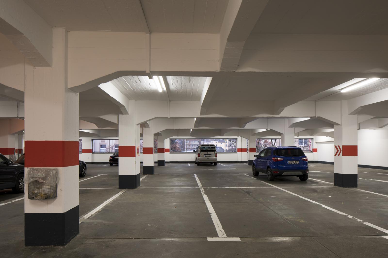 Innenansicht ehemalige Opelgarage