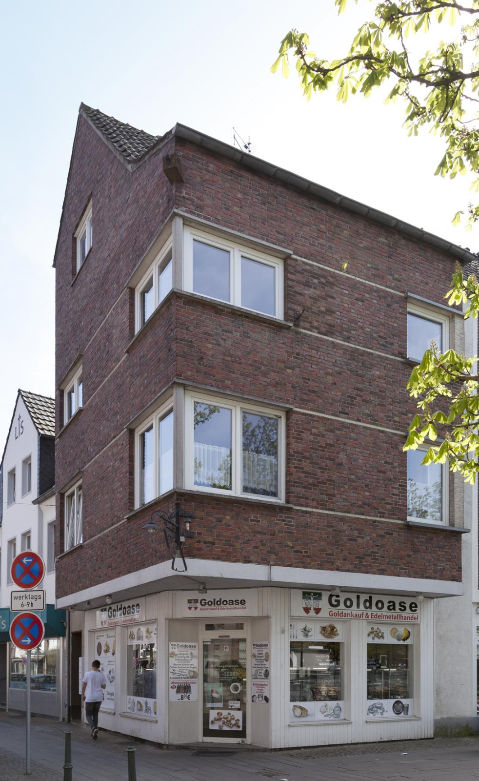 Eckansicht des Wohn-und Geschäftshauses Roßbach