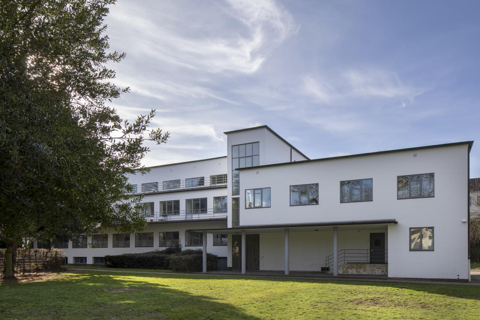 Ostansicht des Wohnheims der Staatlichen Handels- und Gewerbeschule für Mädchen 
