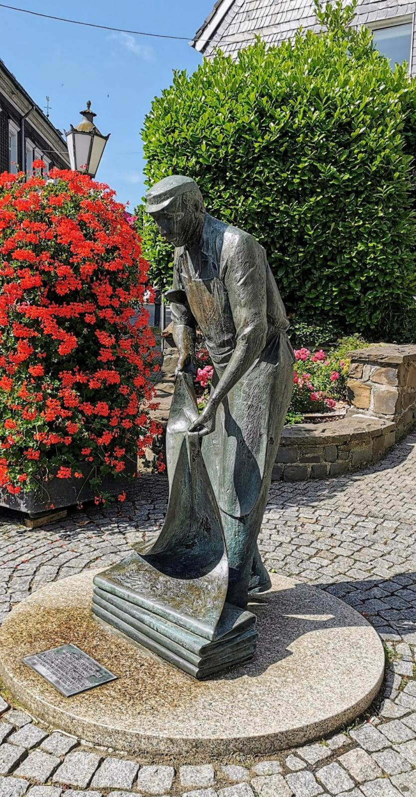 Tuchweberdenkmal auf der Islandstraße