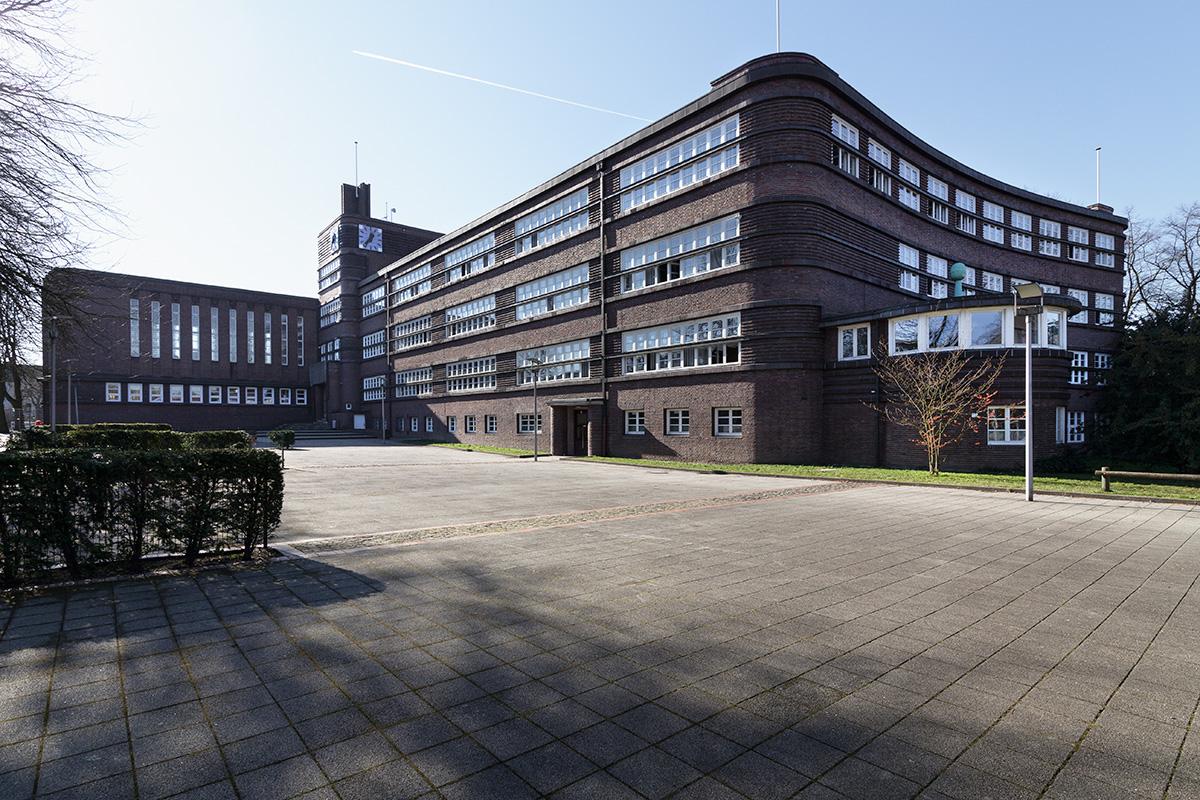 Lünen, Friedenstr. 12, Freiherr-vom-Stein-Gymnasium, Haupteingangsseite
