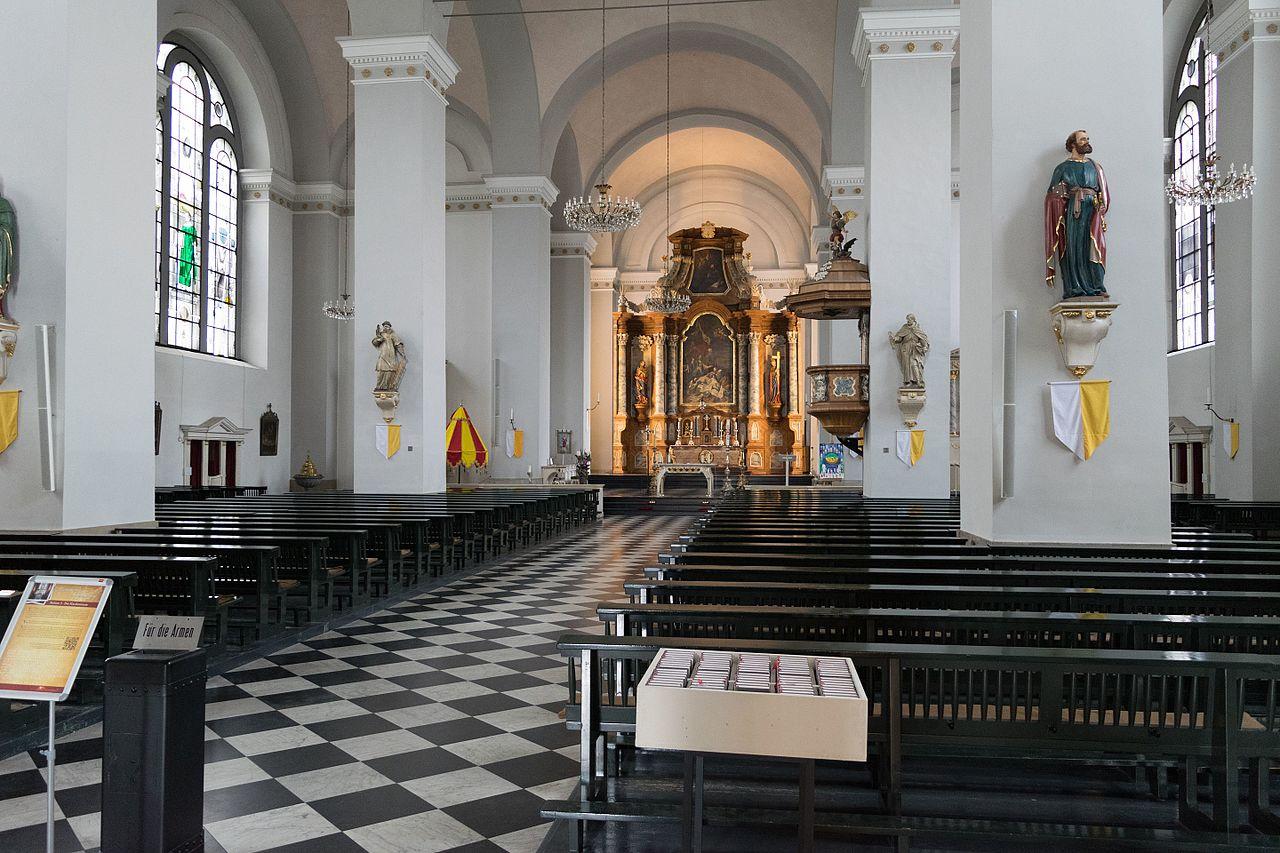 Innenansicht St. Laurentius