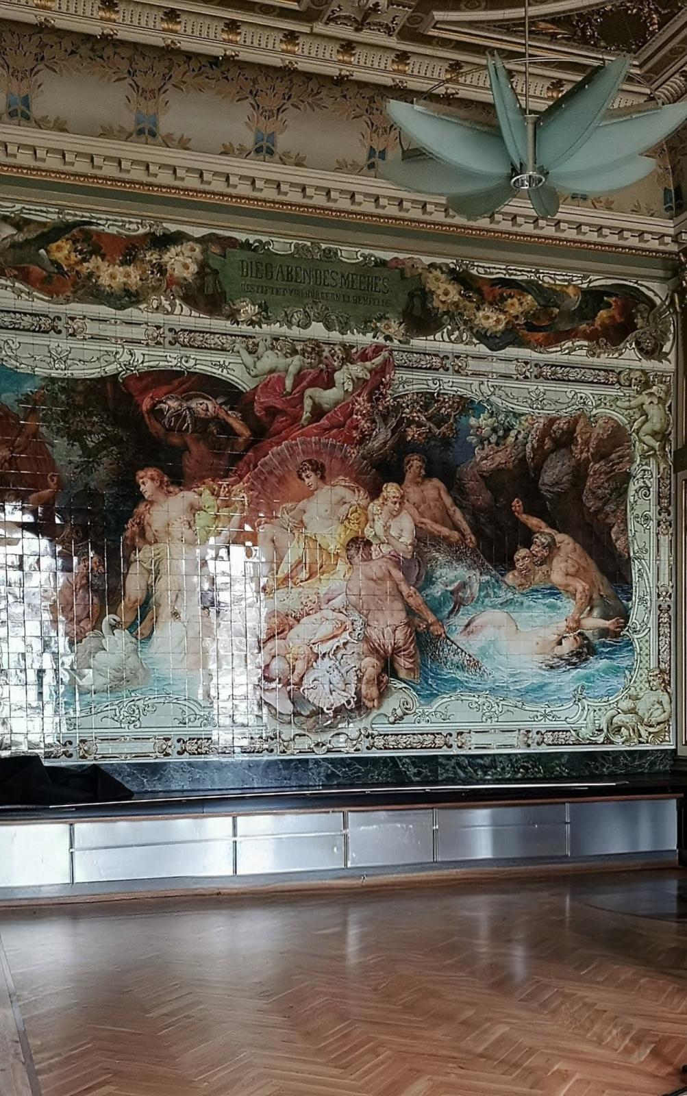 Majolika Saal Die Gaben des Meeres
