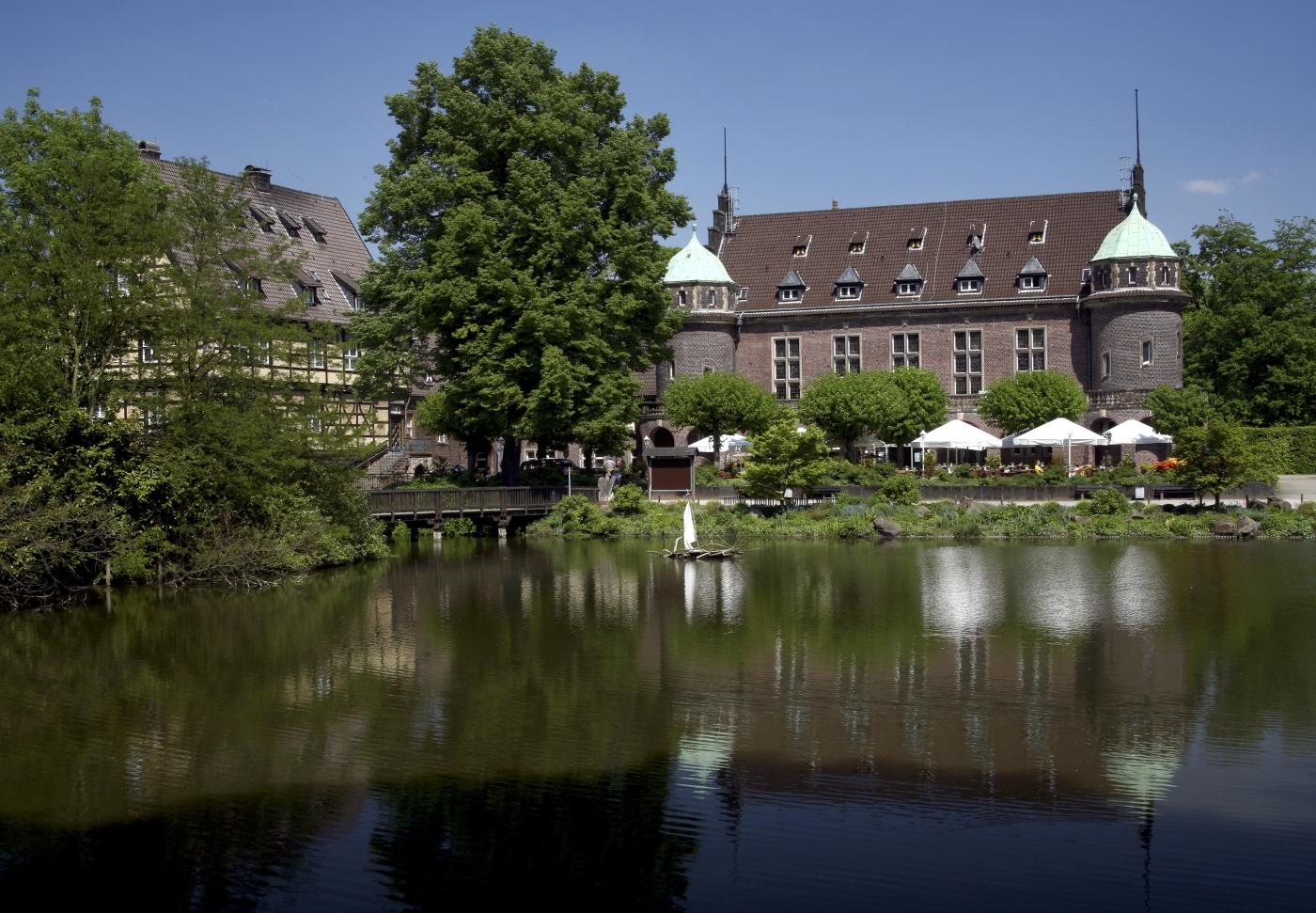 Schlossensemble von Westen
