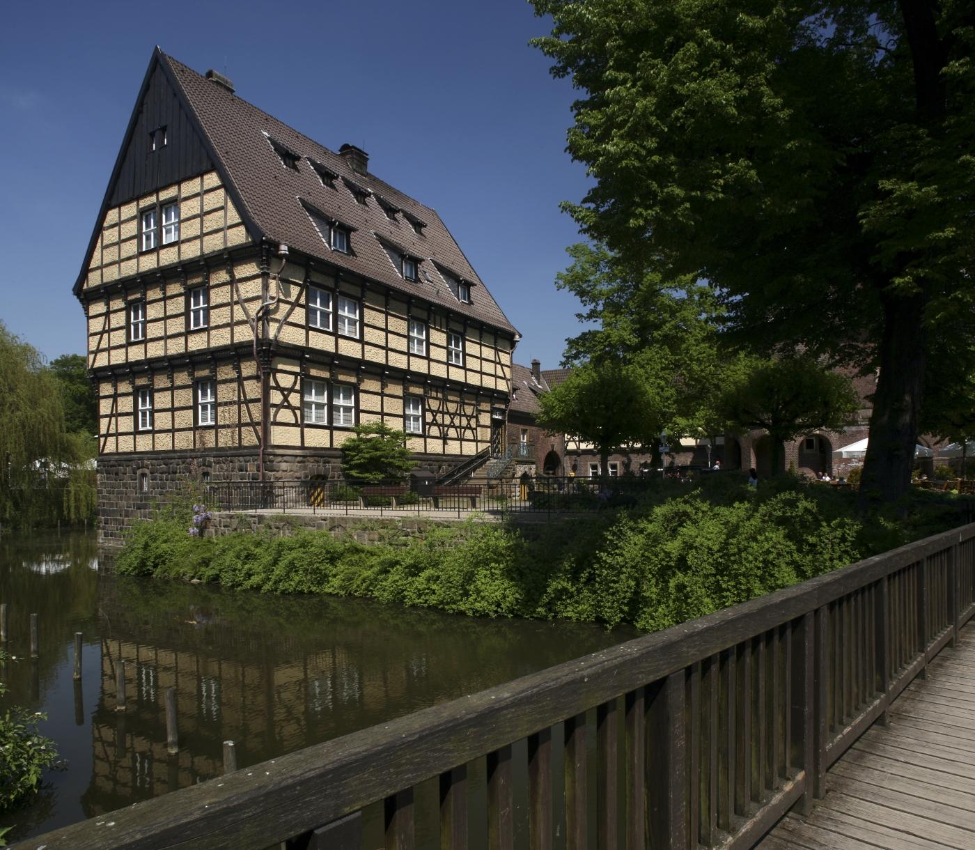 Ansicht ehemaliges Herrenhaus von Südwesten
