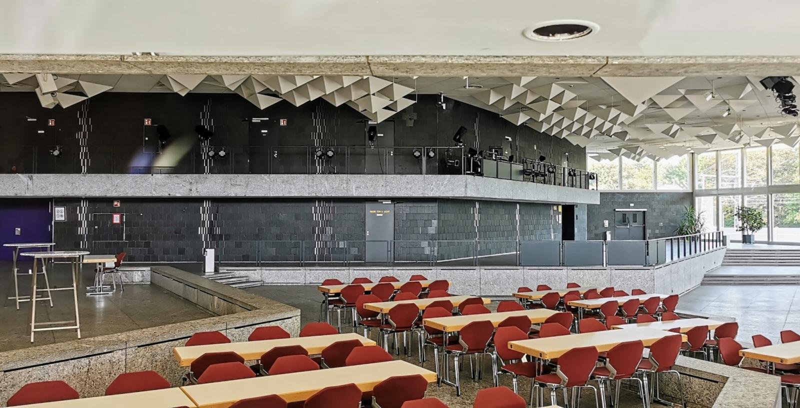 Forum Leverkusen, Innenansicht