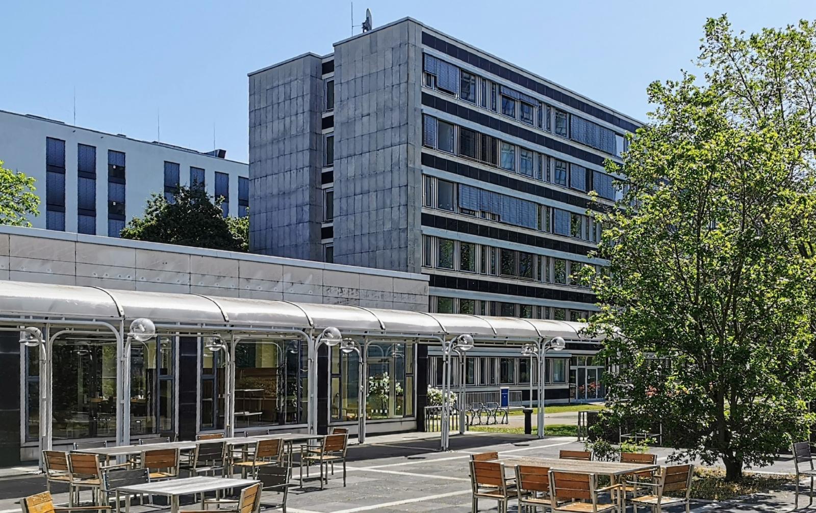 Bürogebäudekomplex Tulpenfeld