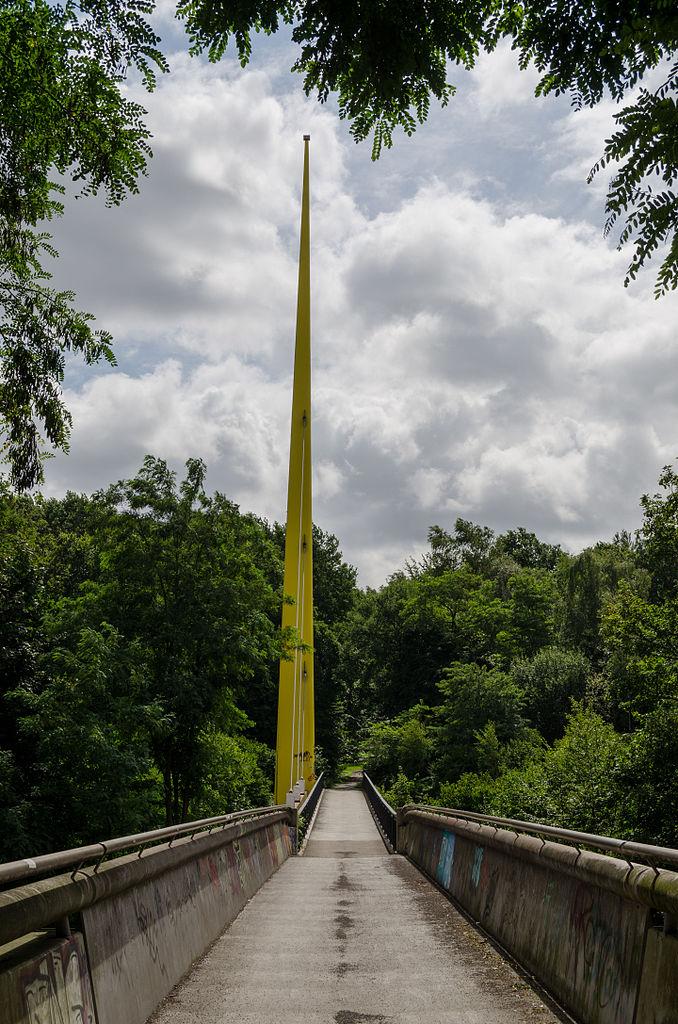 Auf der Expo-Brücke Duisburg