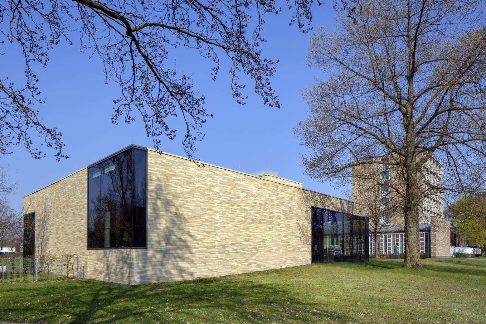 Südostecke des Neubaus Franz-Hitze-Haus