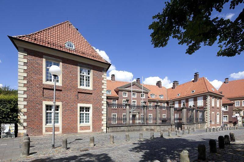 Gesamtansicht Bischöflicher Hof
