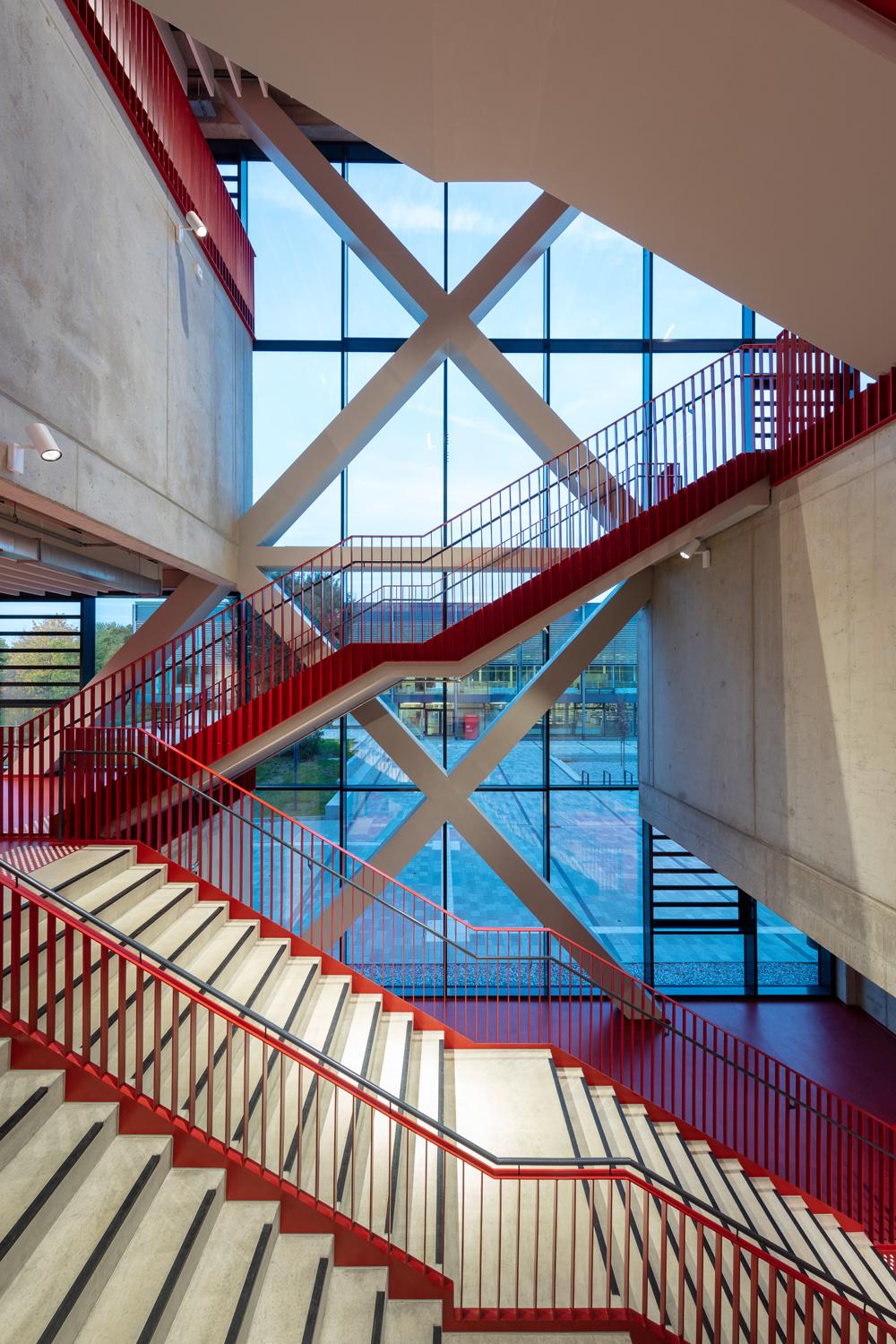 Offene Atriumtreppe