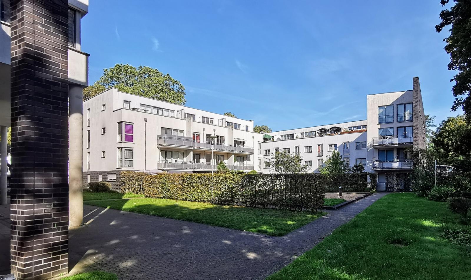 Blick in den Innenhof, Wohnpark Köln