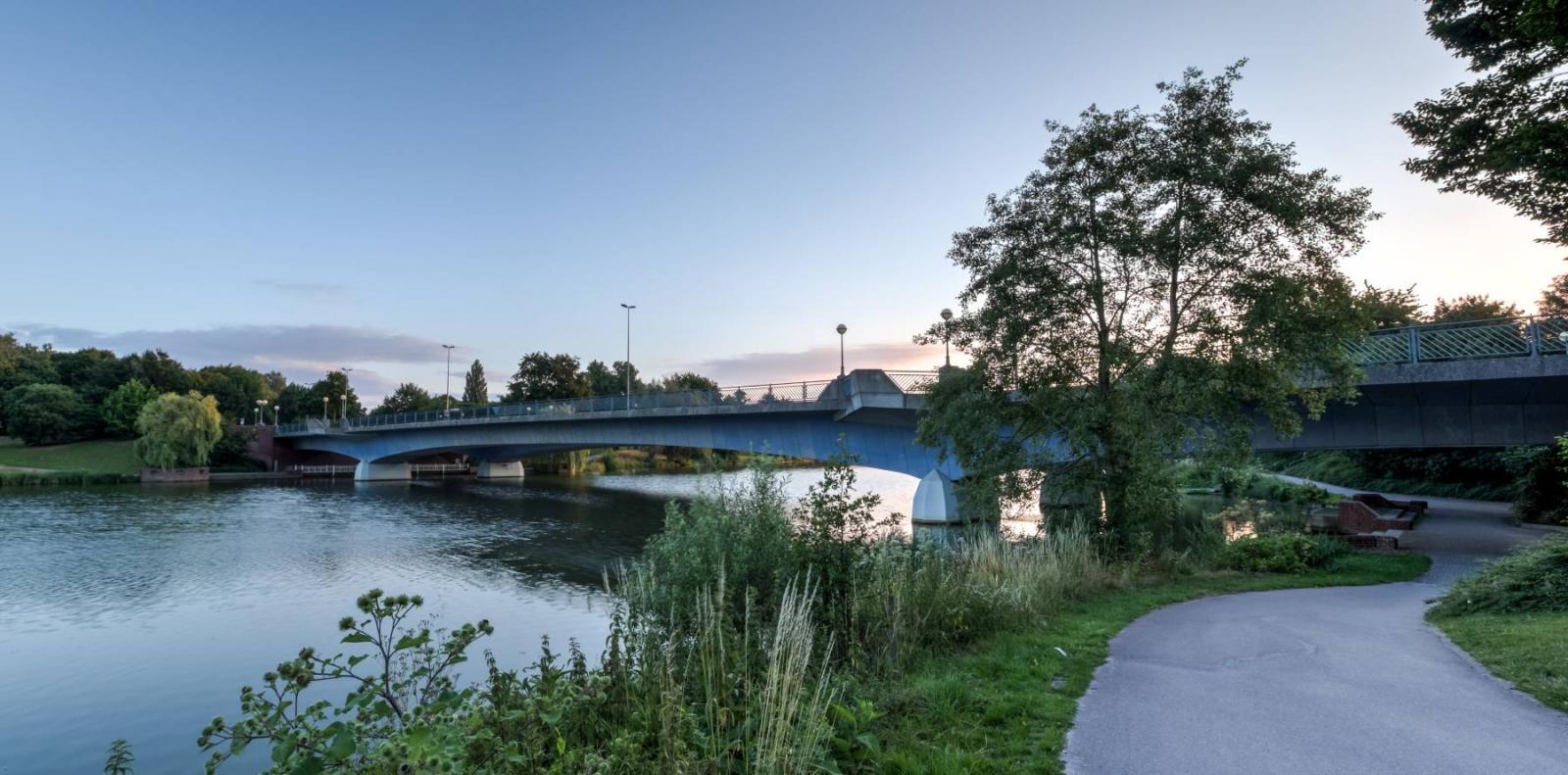 Westansicht Torminbrücke