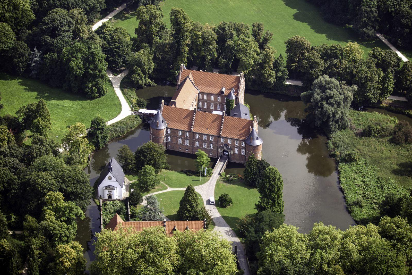 Schloss und Schlosspark Herten