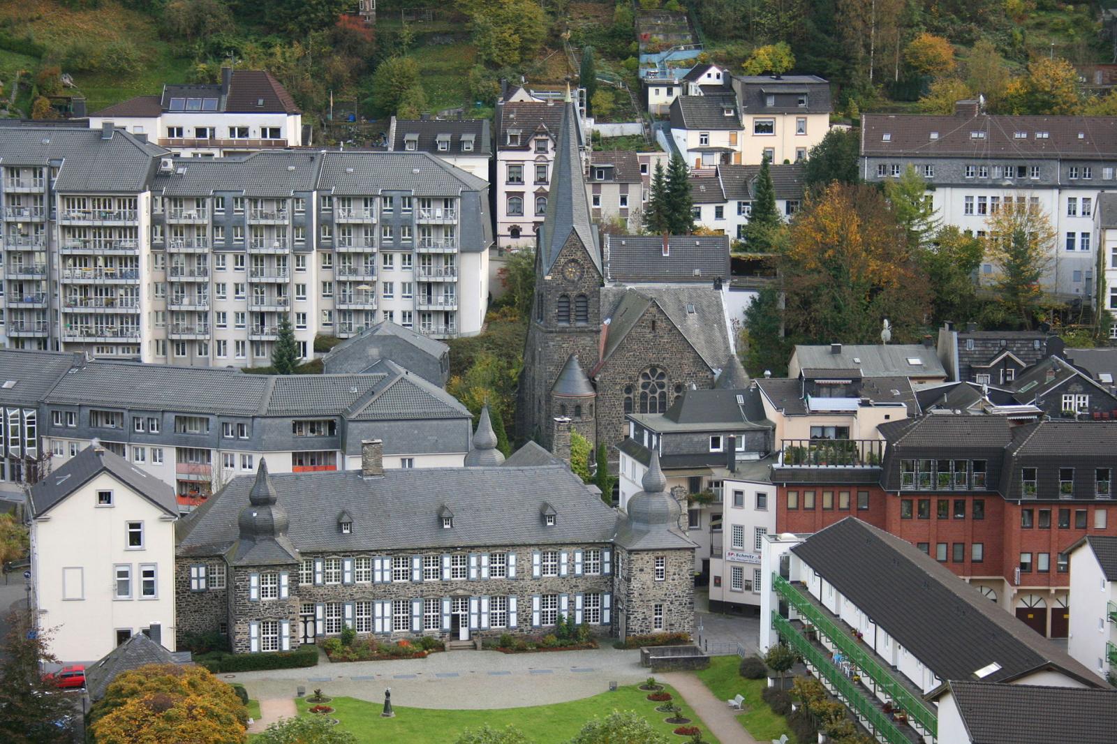 Burg Holtzbrinck in Altena
