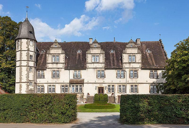 Westseite Schloss Wendlinghausen