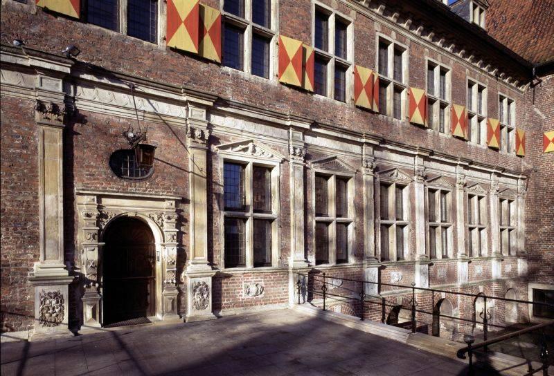 Fassade des Westflügels